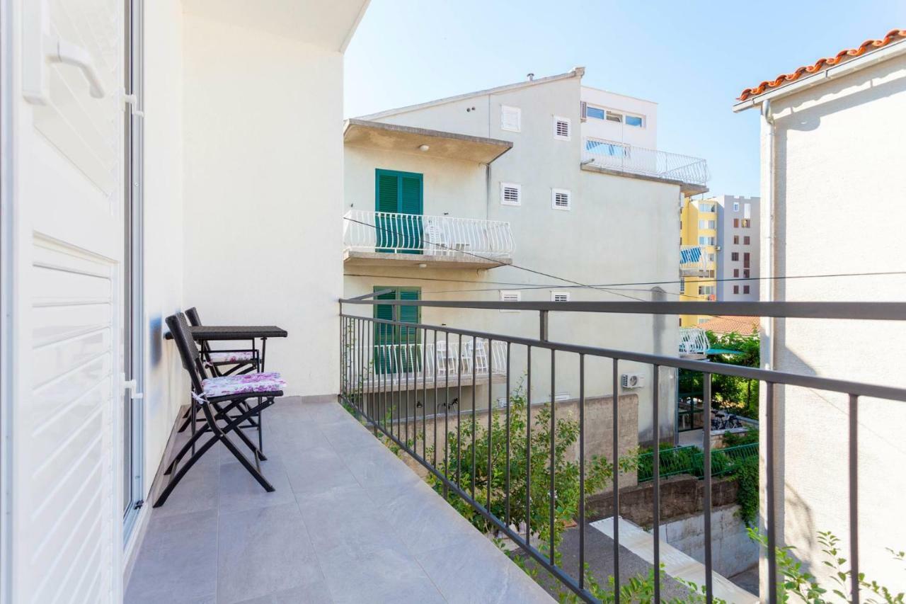 New Apartment Papillon Makarska Bagian luar foto